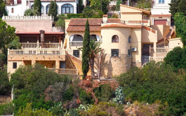 fachada de la casa berg quality rent a villa