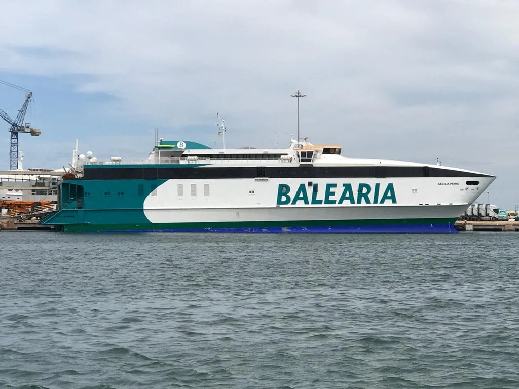 fast ferry cecilia payne de balearia