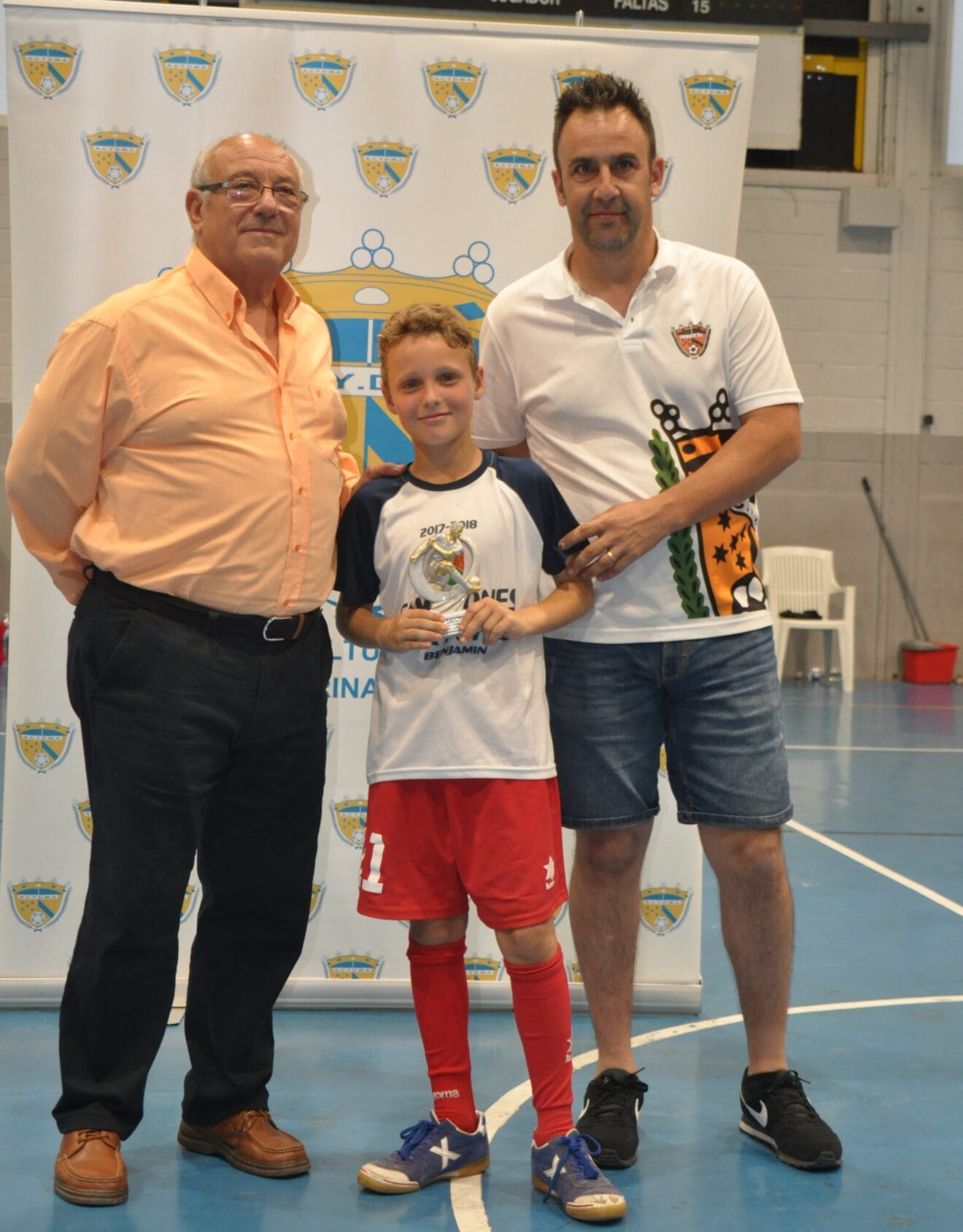 Fernando Torralba  máximo goleador del torneo