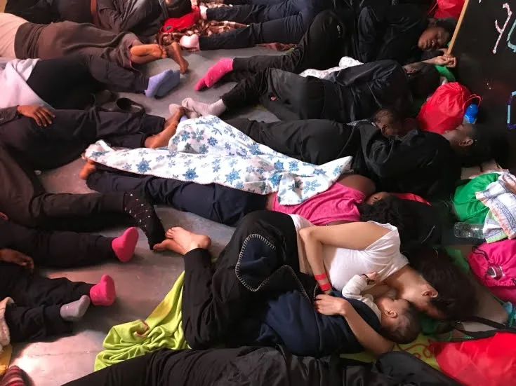 Dénia crea una comisión específica de atención a personas refugiadas 1 migrantes a bordo del barco aquarius
