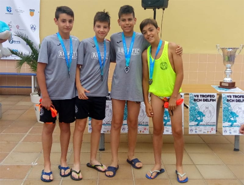 nadadores del club natacio denia