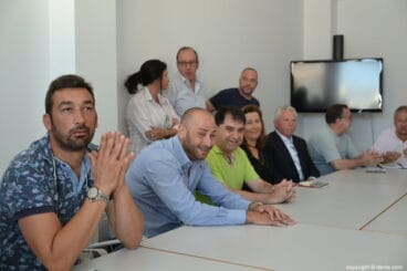 Representantes de diferentes colectivos empresariales