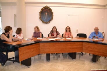 Representantes de ONGs en la Comisión Especial de Ayuda a Refugiados de Dénia