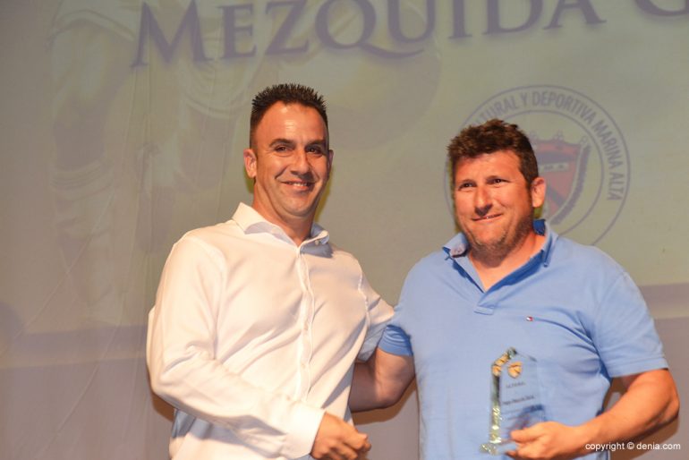 Sergio Mezquida after collecting his award