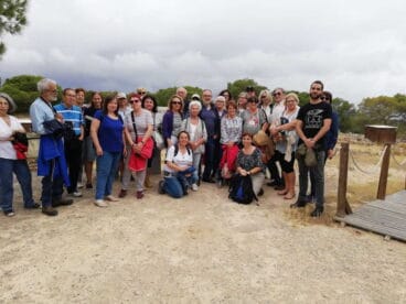VIsita de los alumnos de la UNED Senior al yacimiento de Guardamar
