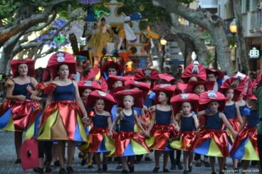 Carrozas Dénia 2018 – Falla Baix la Mar
