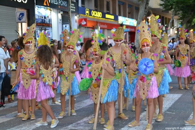 Carrozas Dénia 2018 - Falla Campaments