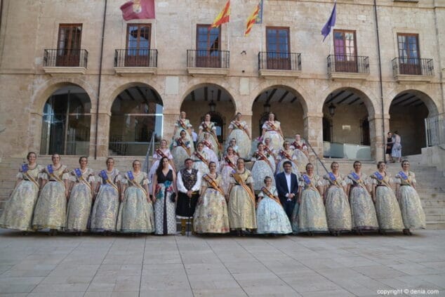 03 acto dia del fallero denia 2018 falleras mayores de denia con fallera mayor de valencia