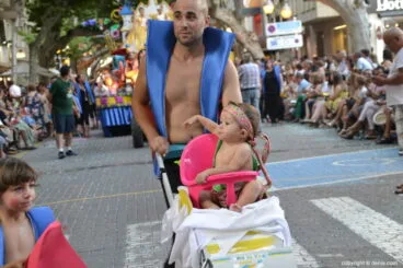Carrozas Dénia 2018 – Falla Baix la Mar