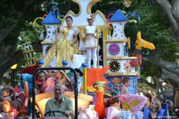 Carrozas Dénia 2018 – Falla Baix la Mar