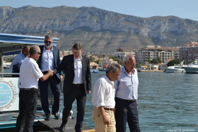 07 visita de ximo puig a las instalaciones de balearia port