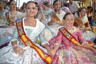 Carrozas Dénia 2018 – Amparo y Neus