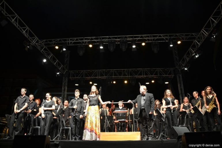 Concierto Santíssima Sang Banda de Dénia 2018 - Carmen Paula Romero y Frank de Vuyst