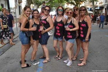 Primer día de fiestas de Dénia 2018 – Xandaleras