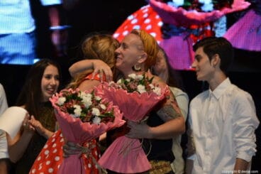 FIC Dénia 2018 – Ramo de flores para Kelly Lee