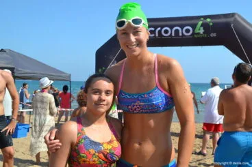 Andrea Lucas junto a Andrea Fos