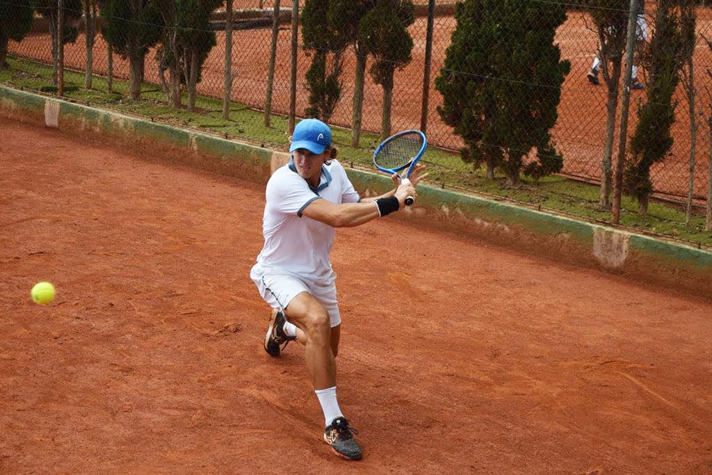 Comienza la fase previa con 32 jugadores en el 'XXXX Trofeo Ciudad de Dénia' del Orysol 1 bonito golpe de reves