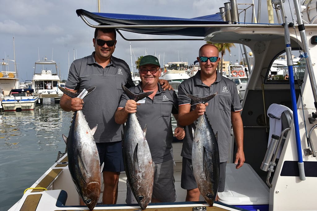 bonitos ejemplares pescados