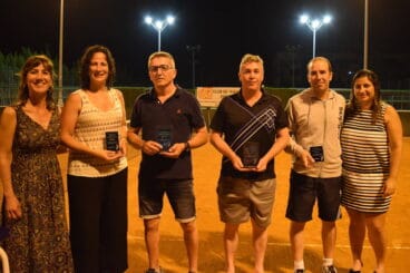 Campeones y Finalistas del Torneo Nocturno de Pádel