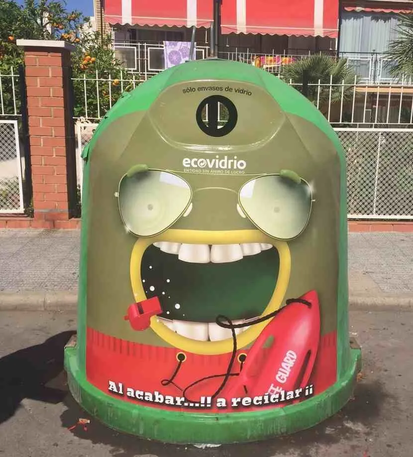 contenedores de reciclaje denia