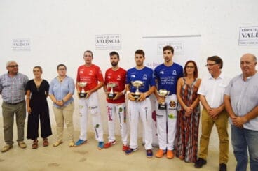 equipos de denia y vinalesa en la fina del trofeo diputacion de valencia de escala i corda