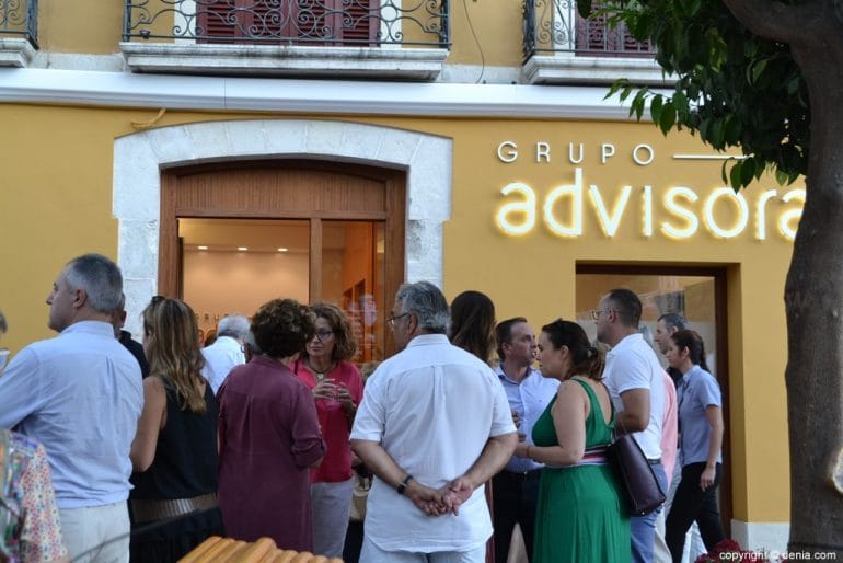 Fiesta de inauguración del grupo Advisora