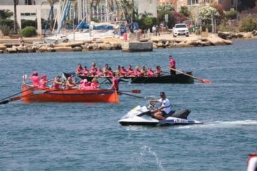 Palistas contra el cáncer de mama en Dénia
