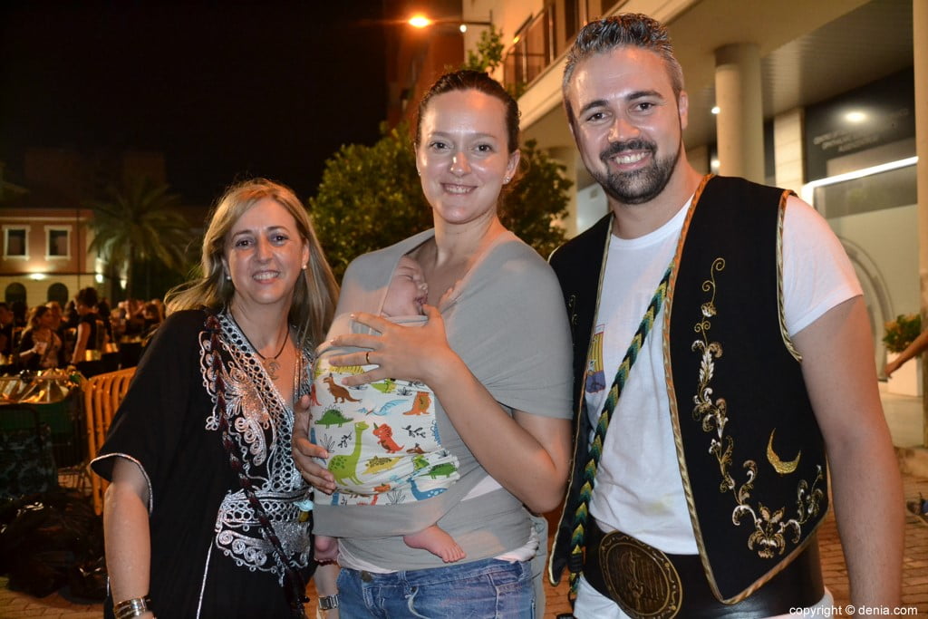 Cena de acampada Moros y Cristianos Dénia 2018 – Familia Cascarra