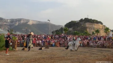 Desembarco Moros y Cristianos Dénia 2018 – Lucha a caballo