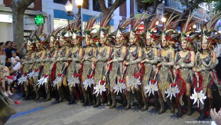 Capitanía cristiana Filà Mozárabes - Escuadra de mujeres