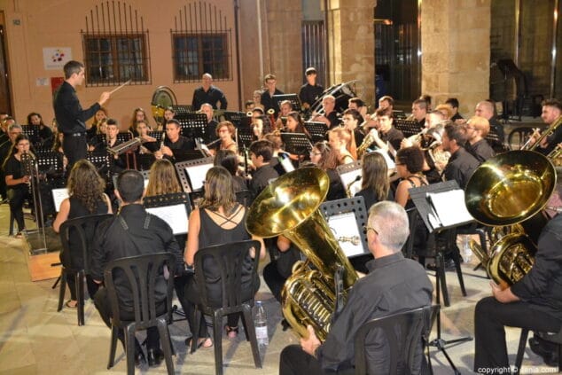 10 concierto banda de denia moros y cristianos 2018 javier pinto banus