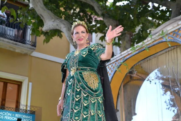 12 capitania cristiana fila mozarabes carroza de la abanderada