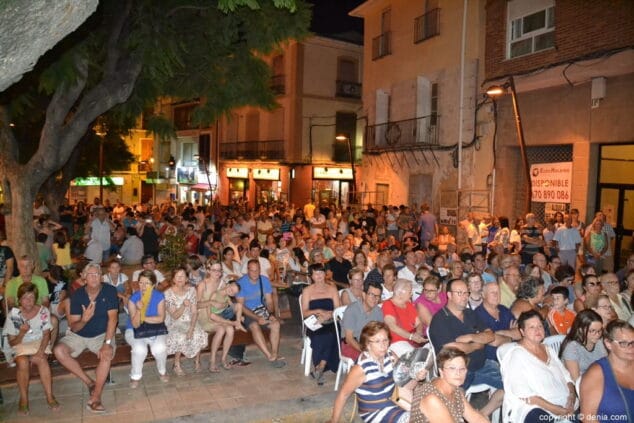 14 concierto banda de denia moros y cristianos 2018 publico