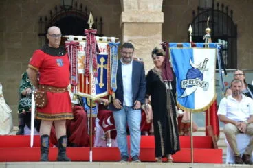 Pregón Moros y Cristianos Dénia 2018 – Imposición de corbatines a los estandartes