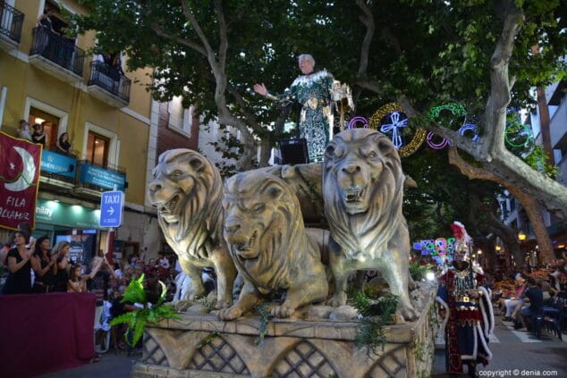 23 capitania cristiana fila mozarabes carroza del capitan