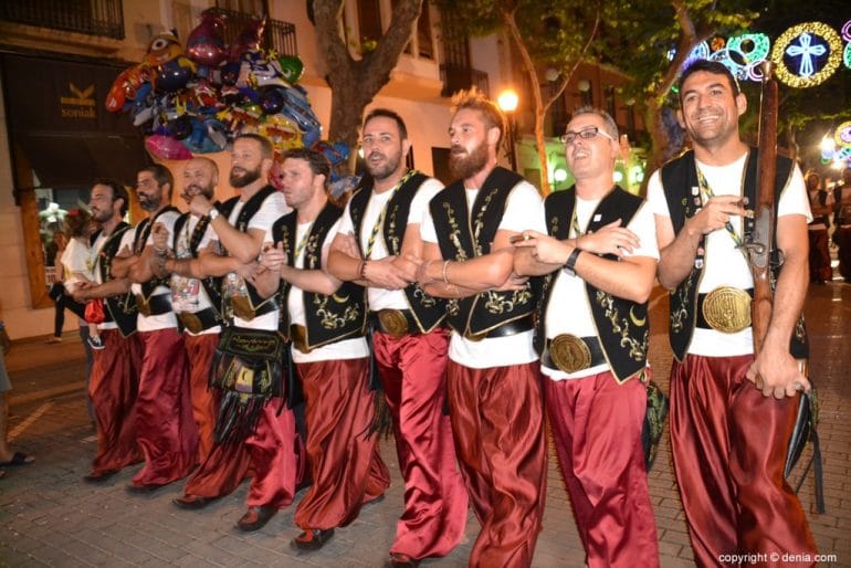 Retreta y disparo final 2018 - Filà Abencerrajes