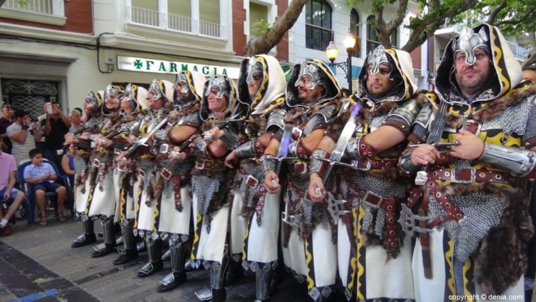 Desfile de gala Moros y Cristianos Dénia 2018 - Filà Creuats