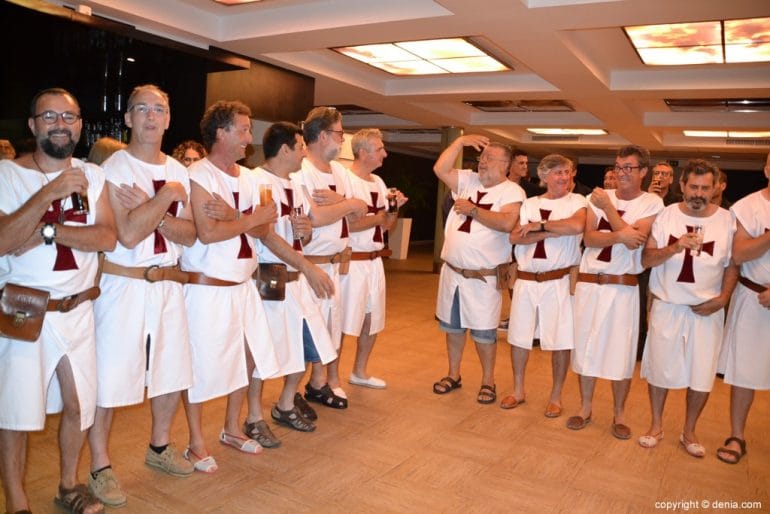 Cena de gala Moros y Cristianos 2018 - Desfilando