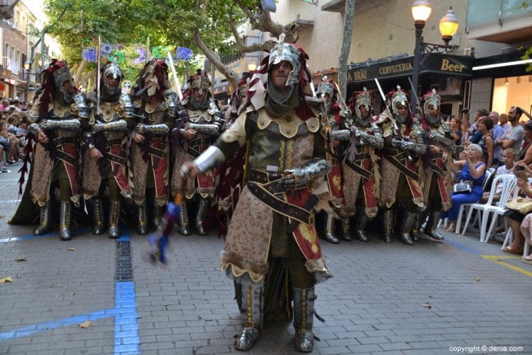 Desfile de gala Moros y Cristianos Dénia 2018 - Filà Creuats