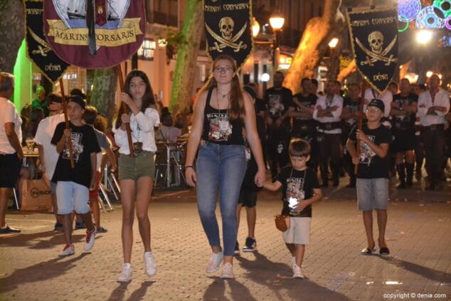 39 retreta y disparo final 2018 fila marins corsaris