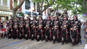 Desfile de gala Moros y Cristianos Dénia 2018 – Filà Hospitalaris