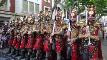 Desfile de gala Moros y Cristianos Dénia 2018 – Filà Hospitalaris