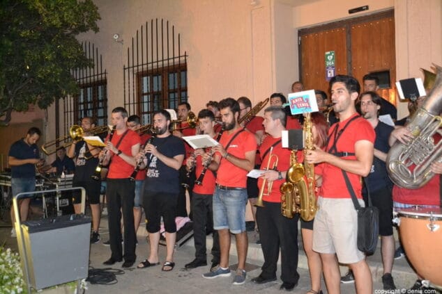 62 retreta y disparo final 2018 musicos