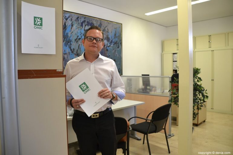 Alex Rodenkirchen es el concejal de la OMIC en Dénia