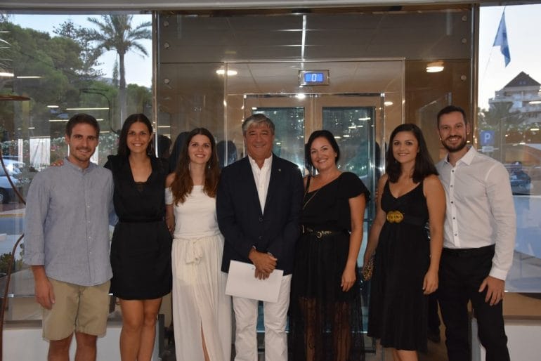 Asistentes a la fiesta de inauguración del Real Club Náutico de Dénia