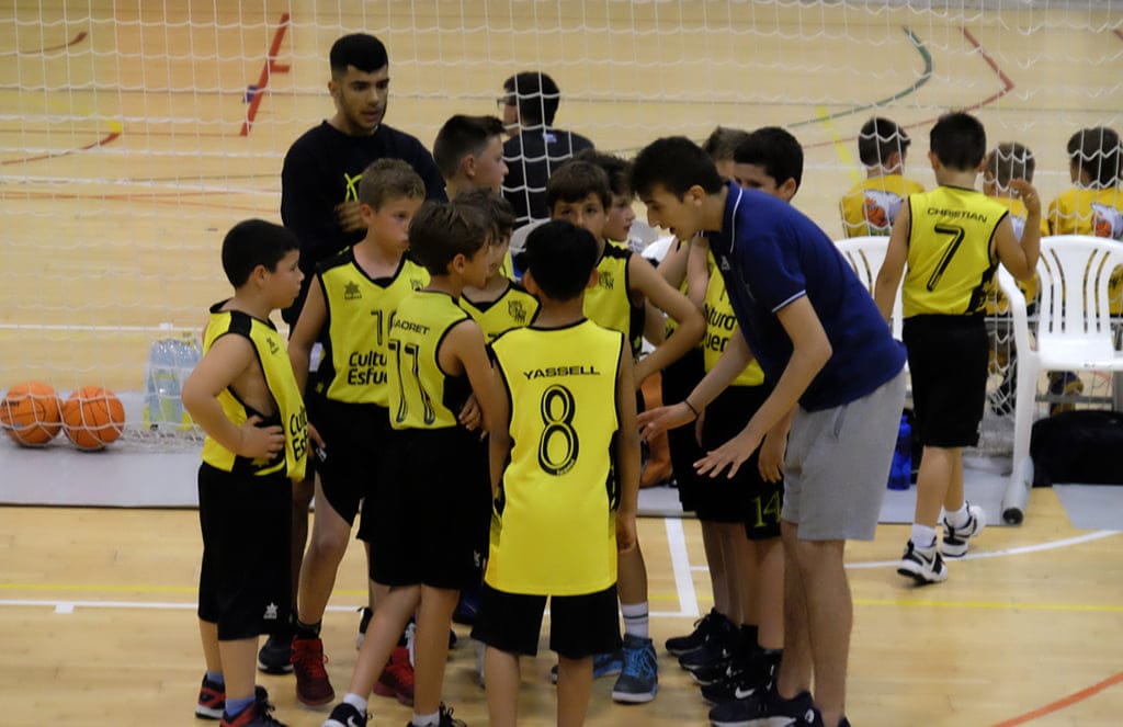 La Consellería de Deportes subvenciona a clubes que han competido en nivel de Iniciación al Rendimiento 2 equipo benjamin del denia basquet club