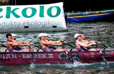 Pina en plena regata