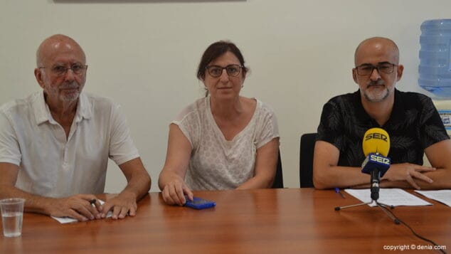 scotto con los representantes vecinales de la eatim jesus pobre