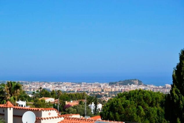 vistas desde la casa euroholding