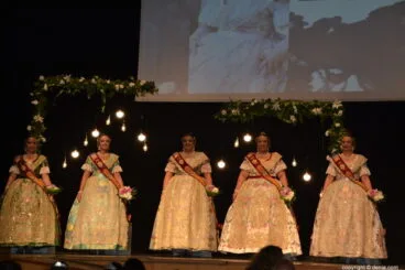 Presentación de la fallera mayor de Dénia 2019 – Corte de honor